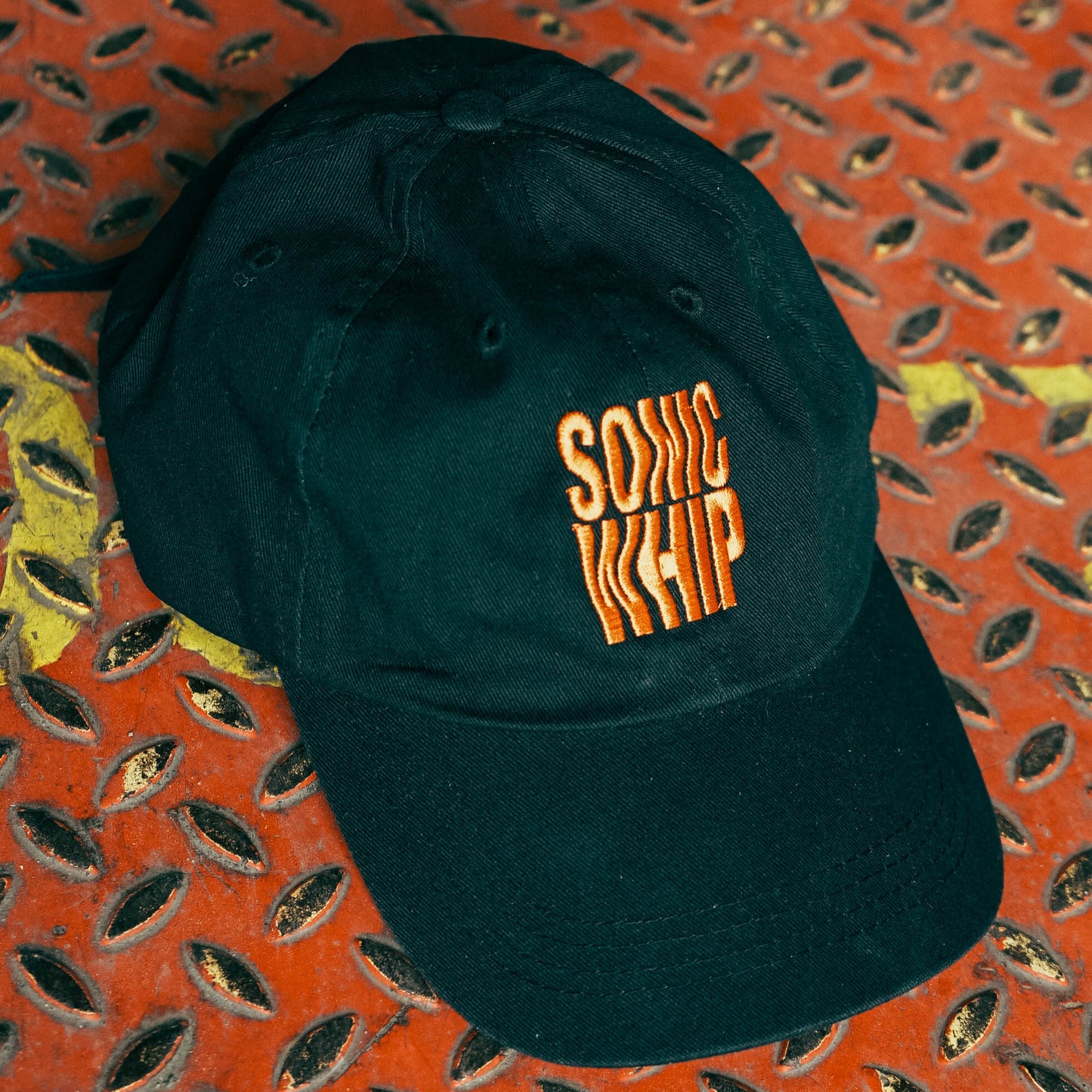 Sonic Whip 2025 - Logo dad cap