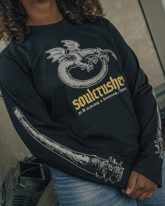 Soulcrusher 2025 - Longsleeve Staartbijter
