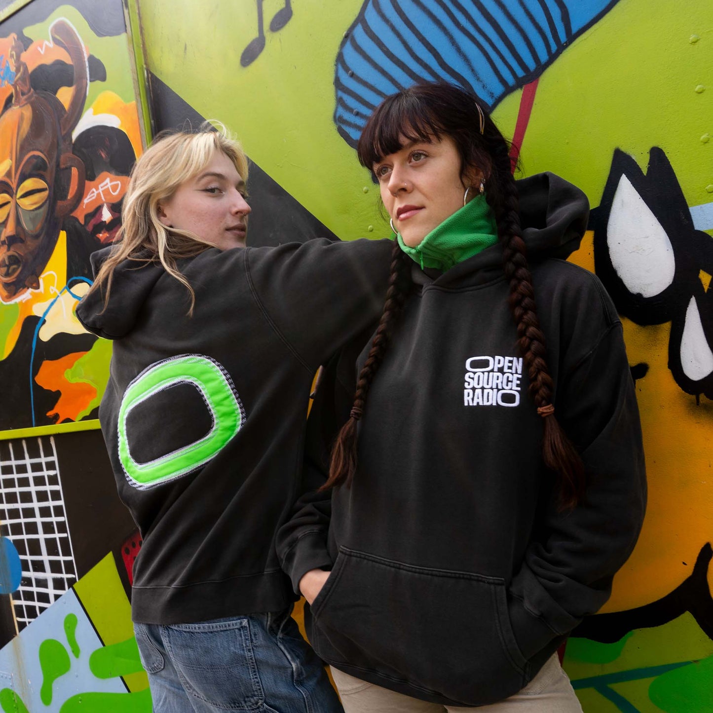 Sweater Open Source Radio | 5-jarig jubileum