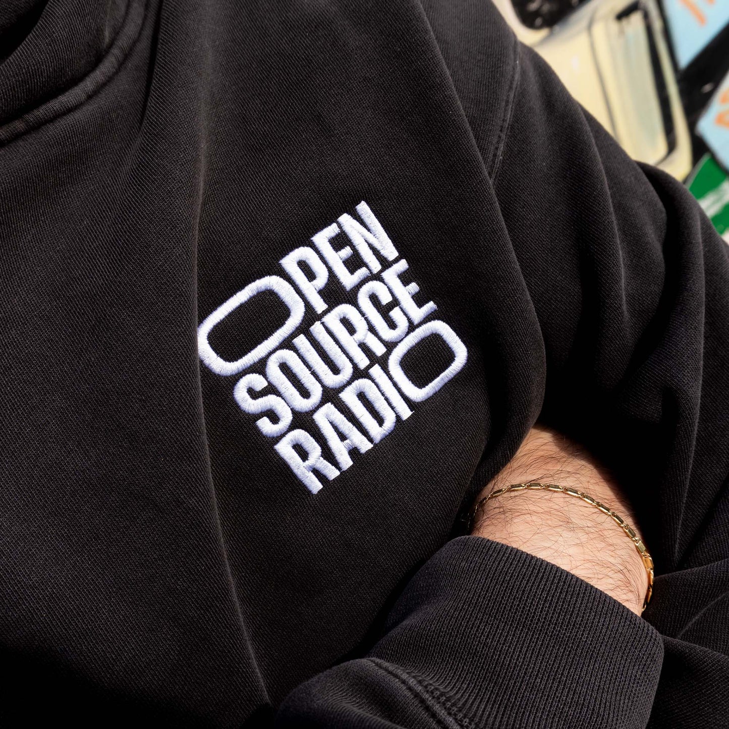 Sweater Open Source Radio | 5-jarig jubileum